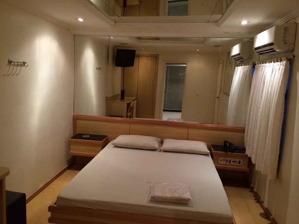 Hotel Encontros (Adults Only) リオデジャネイロ 部屋 写真